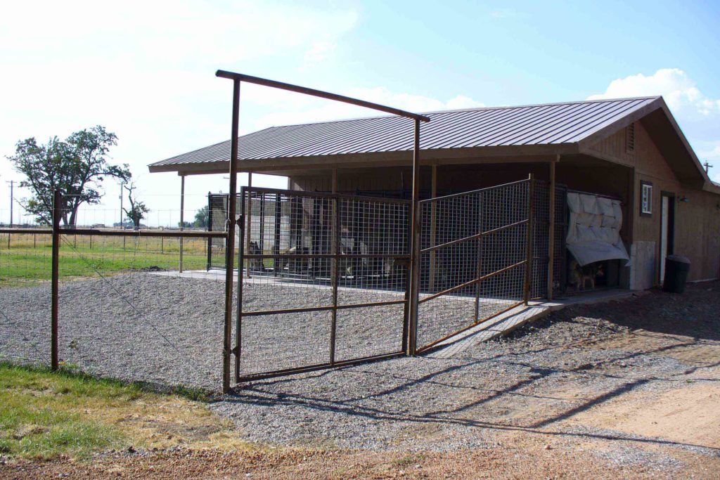 Maximizing Efficiency: Steel Pipe Gates for Access Roads